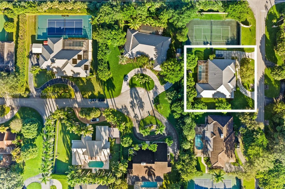 For Sale: $2,200,000 (5 beds, 4 baths, 3641 Square Feet)