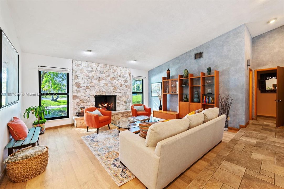 For Sale: $2,200,000 (5 beds, 4 baths, 3641 Square Feet)