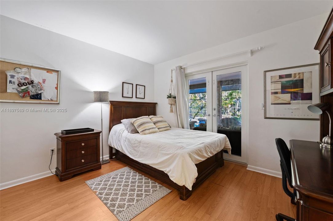 For Sale: $2,200,000 (5 beds, 4 baths, 3641 Square Feet)