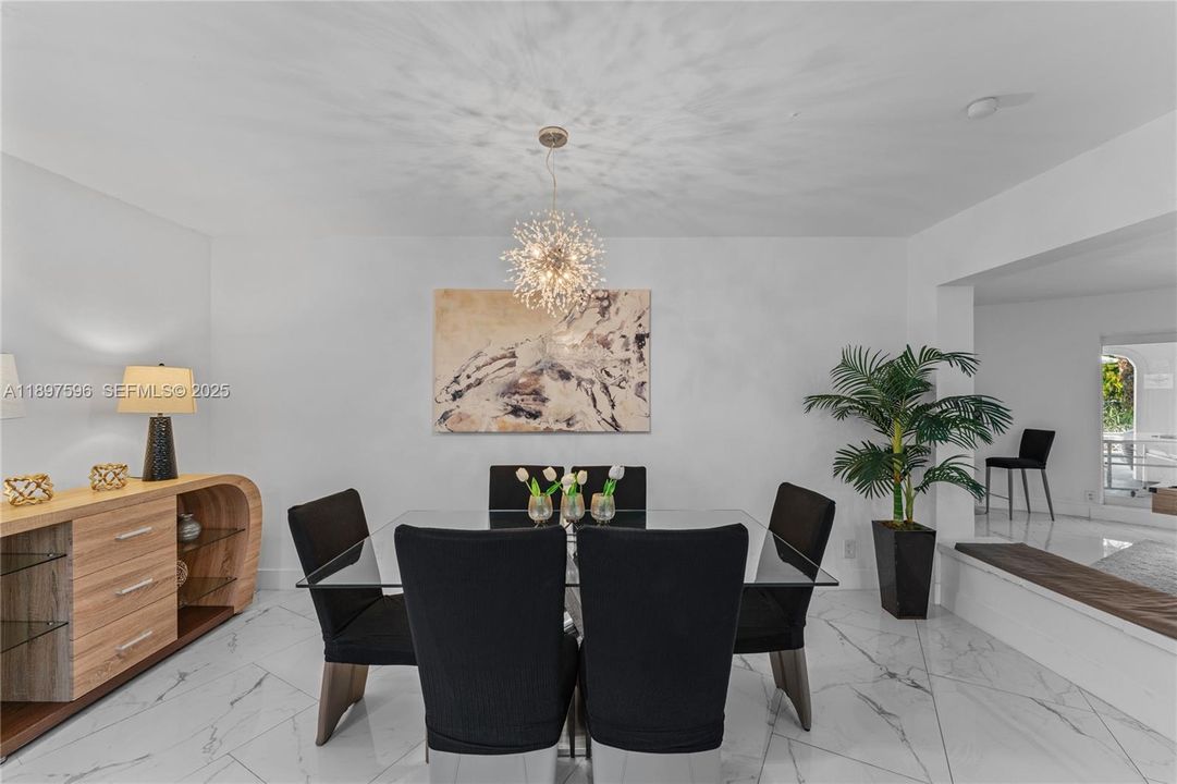 For Sale: $2,425,000 (7 beds, 3 baths, 3669 Square Feet)