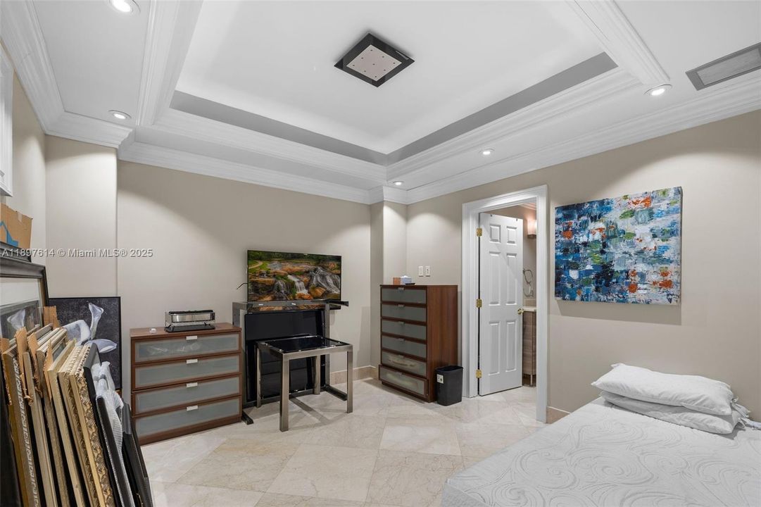 待售: $8,895,000 (6 贝兹, 7 浴室, 8933 平方英尺)