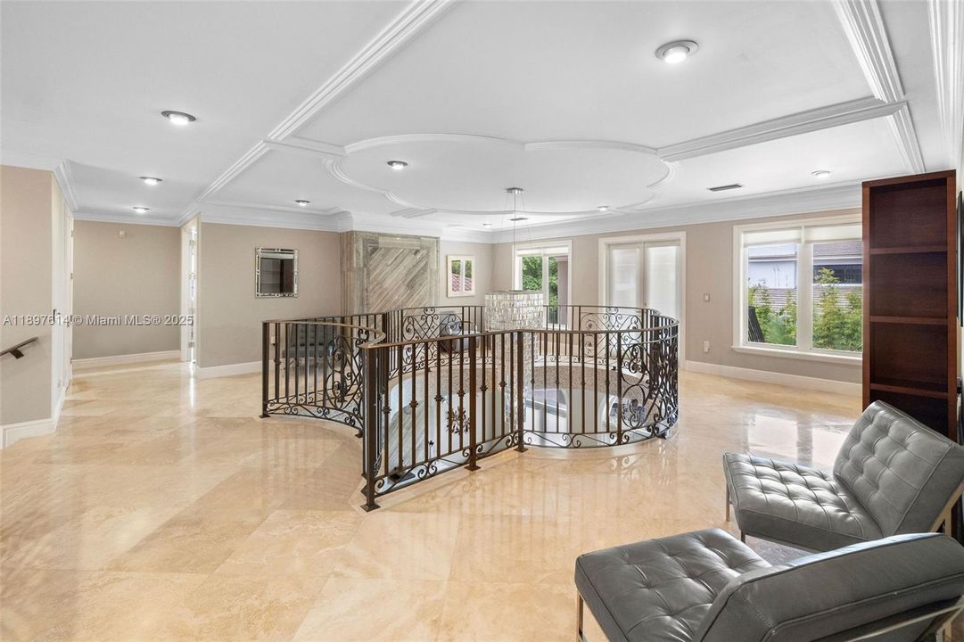 待售: $8,895,000 (6 贝兹, 7 浴室, 8933 平方英尺)