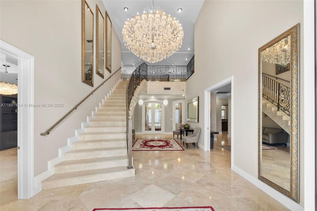 待售: $8,895,000 (6 贝兹, 7 浴室, 8933 平方英尺)