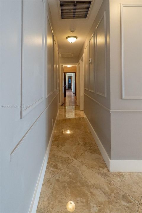 待售: $1,600,000 (4 贝兹, 3 浴室, 3084 平方英尺)