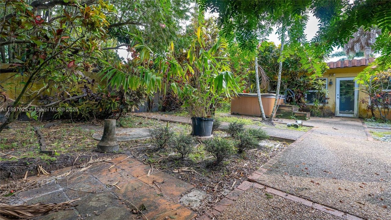 待售: $1,600,000 (4 贝兹, 3 浴室, 3084 平方英尺)