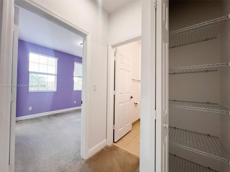 Recently Sold: $444,900 (3 beds, 3 baths, 1817 Square Feet)