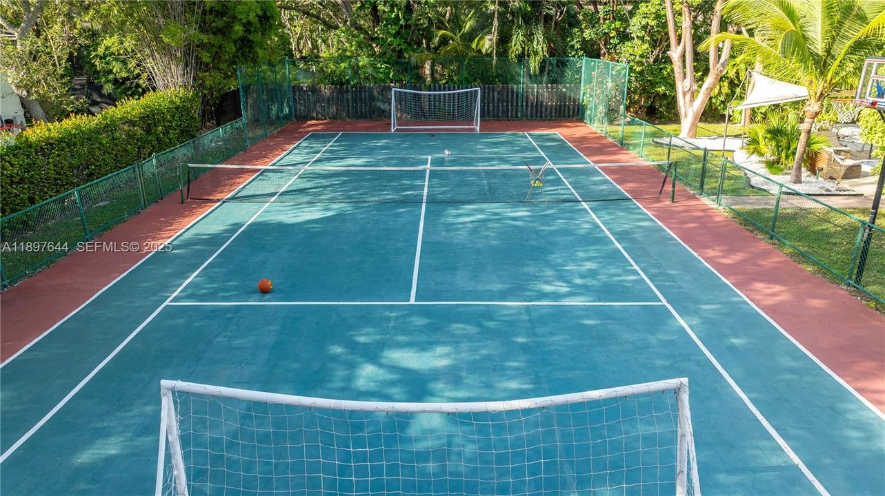 На продажу: $1,795,000 (4 спален, 3 ванн, 3573 Квадратных фут)