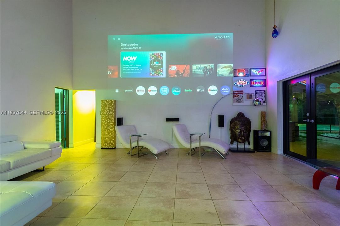 На продажу: $1,795,000 (4 спален, 3 ванн, 3573 Квадратных фут)