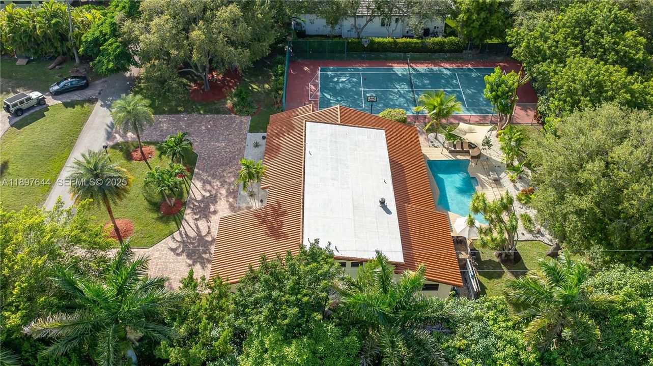 На продажу: $1,795,000 (4 спален, 3 ванн, 3573 Квадратных фут)