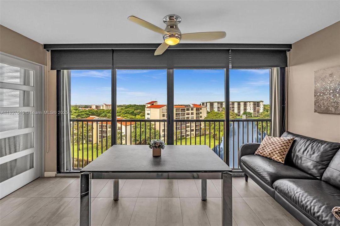 Active With Contract: $359,000 (2 beds, 2 baths, 1222 Square Feet)