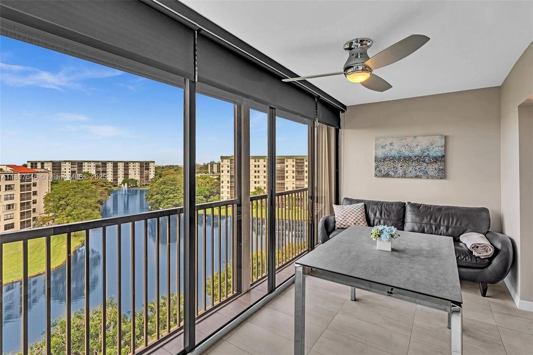 Active With Contract: $359,000 (2 beds, 2 baths, 1222 Square Feet)