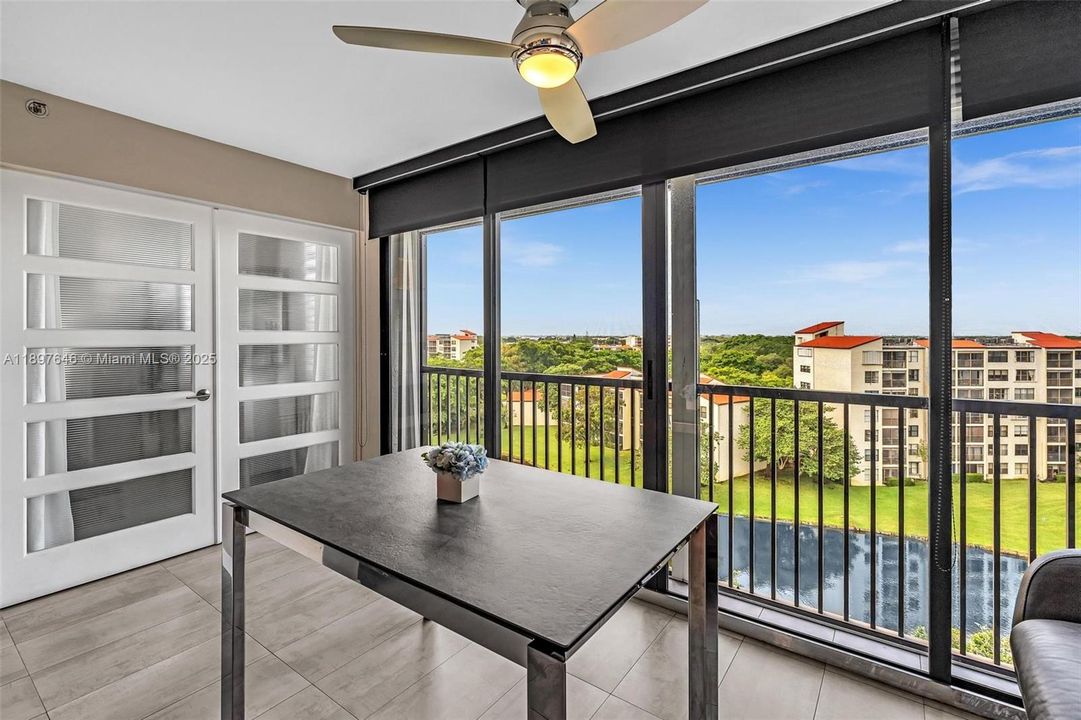 Active With Contract: $359,000 (2 beds, 2 baths, 1222 Square Feet)