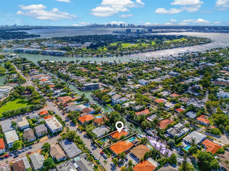 待售: $2,990,000 (4 贝兹, 3 浴室, 2496 平方英尺)