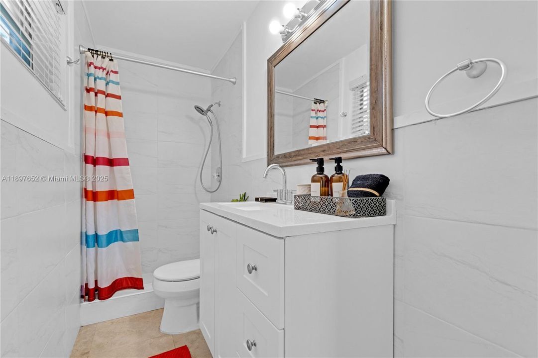 For Sale: $710,000 (4 beds, 3 baths, 1804 Square Feet)