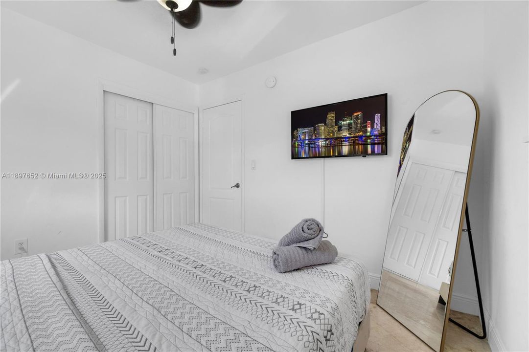 For Sale: $710,000 (4 beds, 3 baths, 1804 Square Feet)