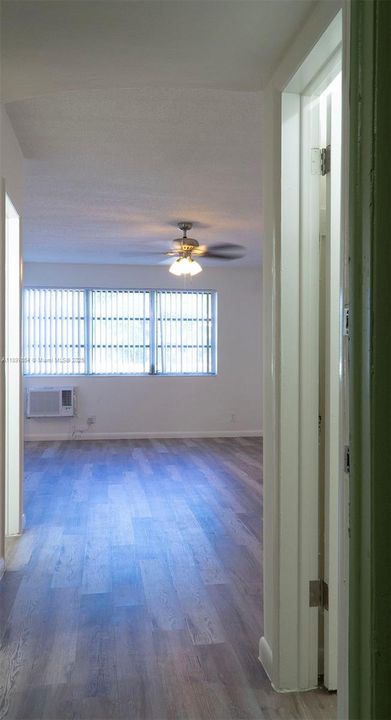 For Rent: $1,400 (1 beds, 1 baths, 600 Square Feet)