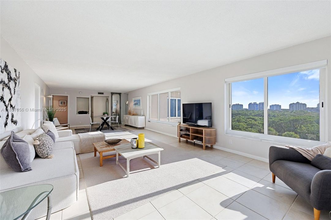 For Sale: $859,000 (2 beds, 2 baths, 1700 Square Feet)