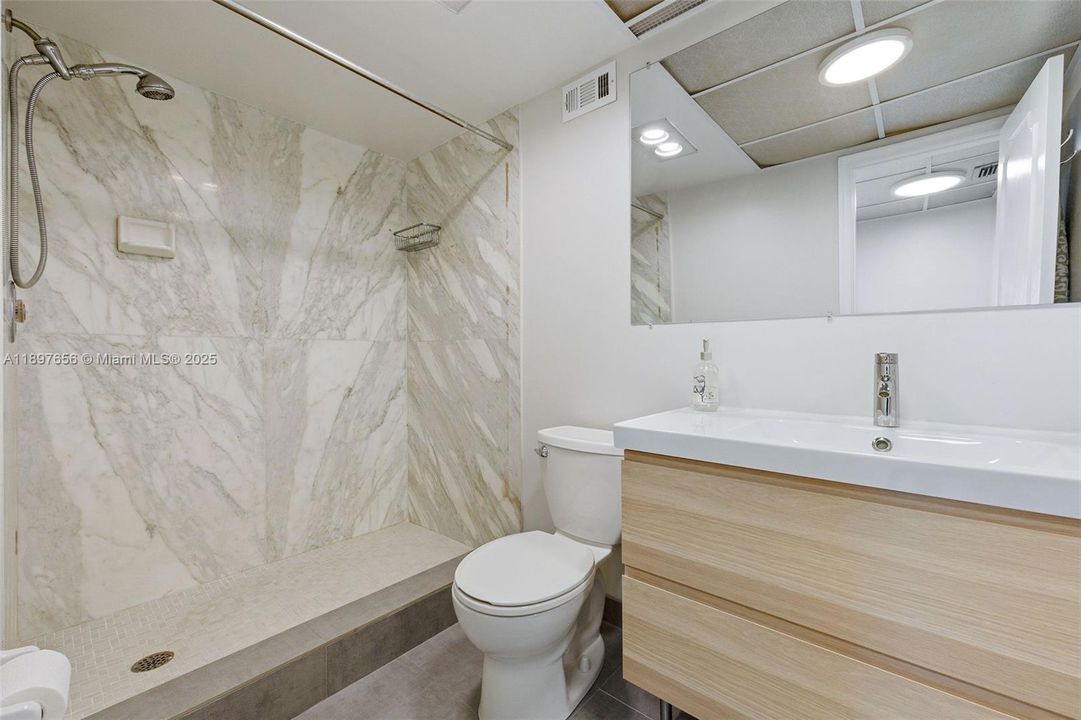 For Sale: $859,000 (2 beds, 2 baths, 1700 Square Feet)