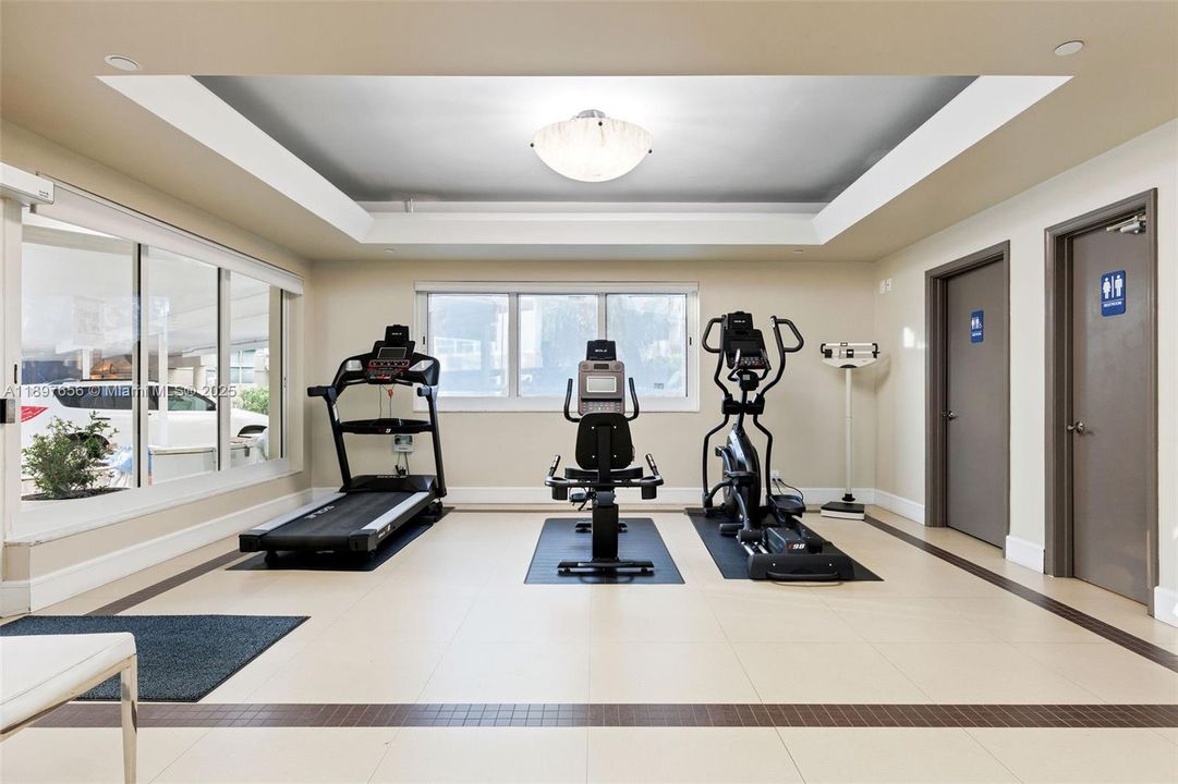 For Sale: $859,000 (2 beds, 2 baths, 1700 Square Feet)