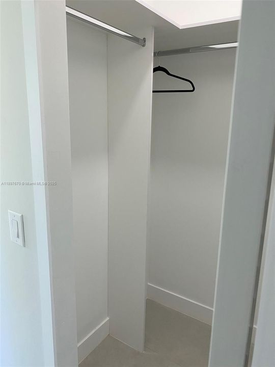 En Venta: $375,000 (3 camas, 2 baños, 1590 Pies cuadrados)