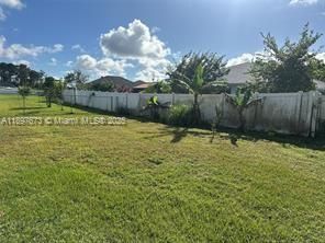 For Sale: $510,000 (3 beds, 2 baths, 2311 Square Feet)