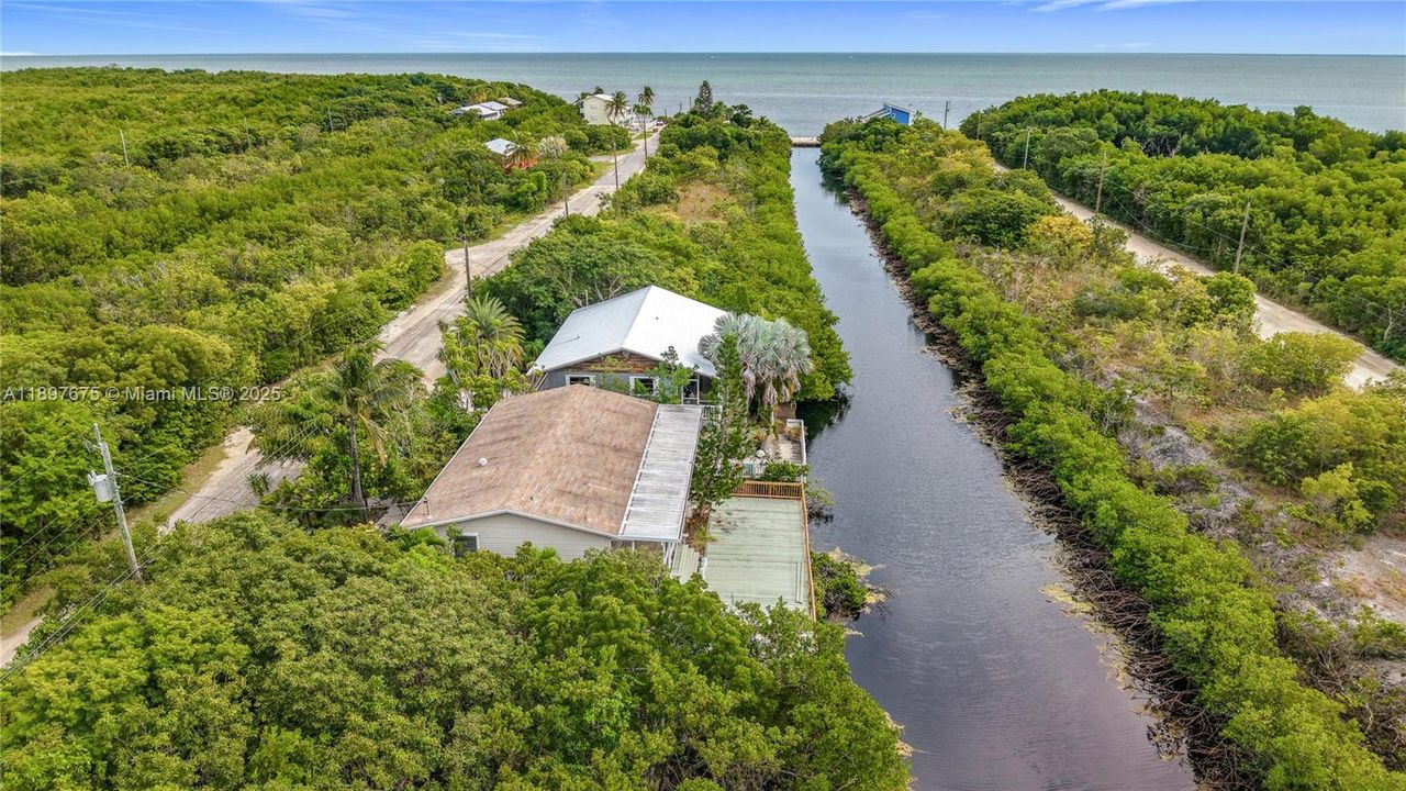 En Venta: $590,000 (2 camas, 2 baños, 1056 Pies cuadrados)