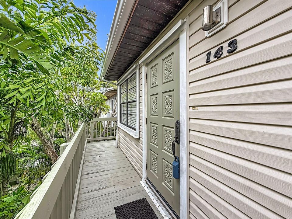 En Venta: $590,000 (2 camas, 2 baños, 1056 Pies cuadrados)