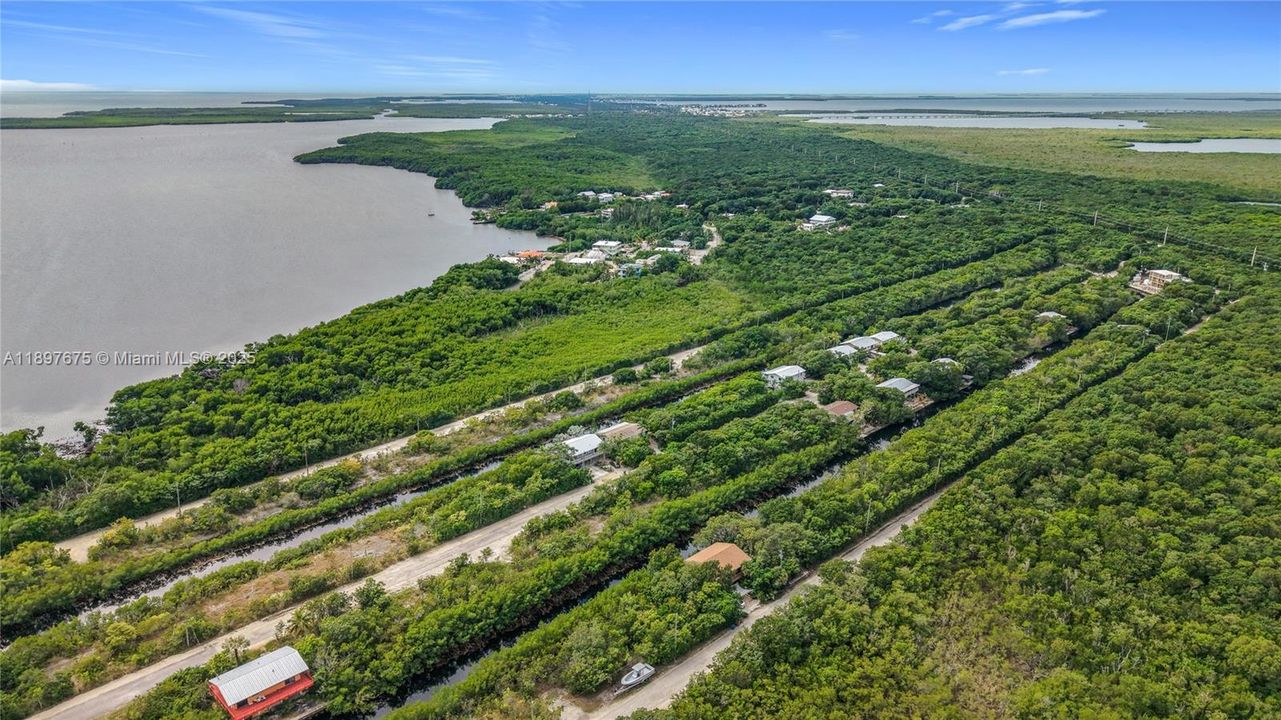 En Venta: $590,000 (2 camas, 2 baños, 1056 Pies cuadrados)