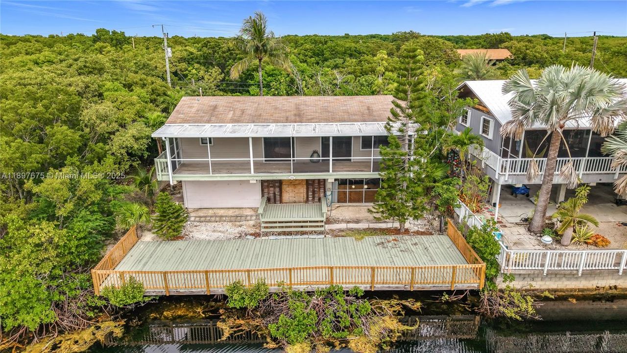 En Venta: $590,000 (2 camas, 2 baños, 1056 Pies cuadrados)