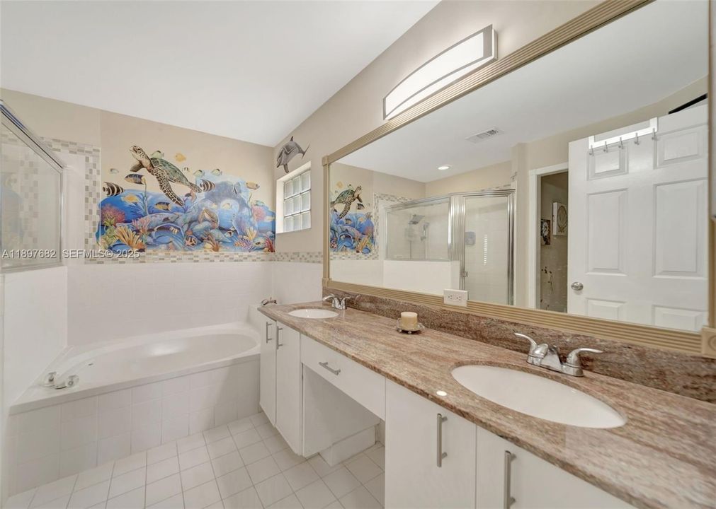 For Sale: $689,000 (4 beds, 2 baths, 2092 Square Feet)