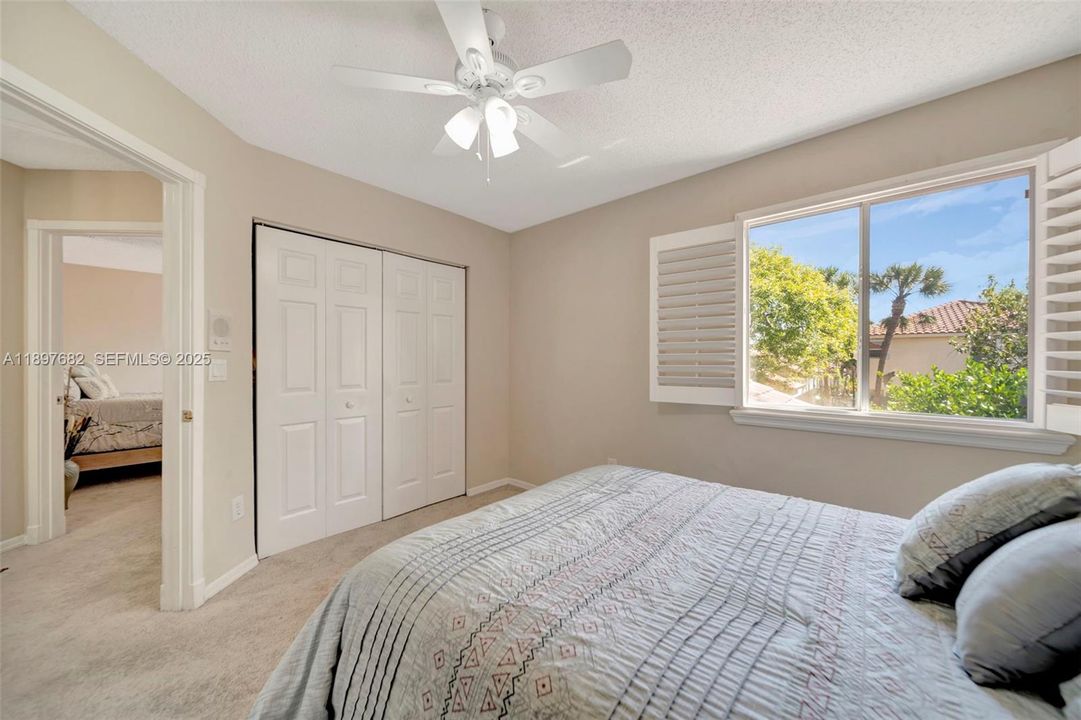 For Sale: $689,000 (4 beds, 2 baths, 2092 Square Feet)