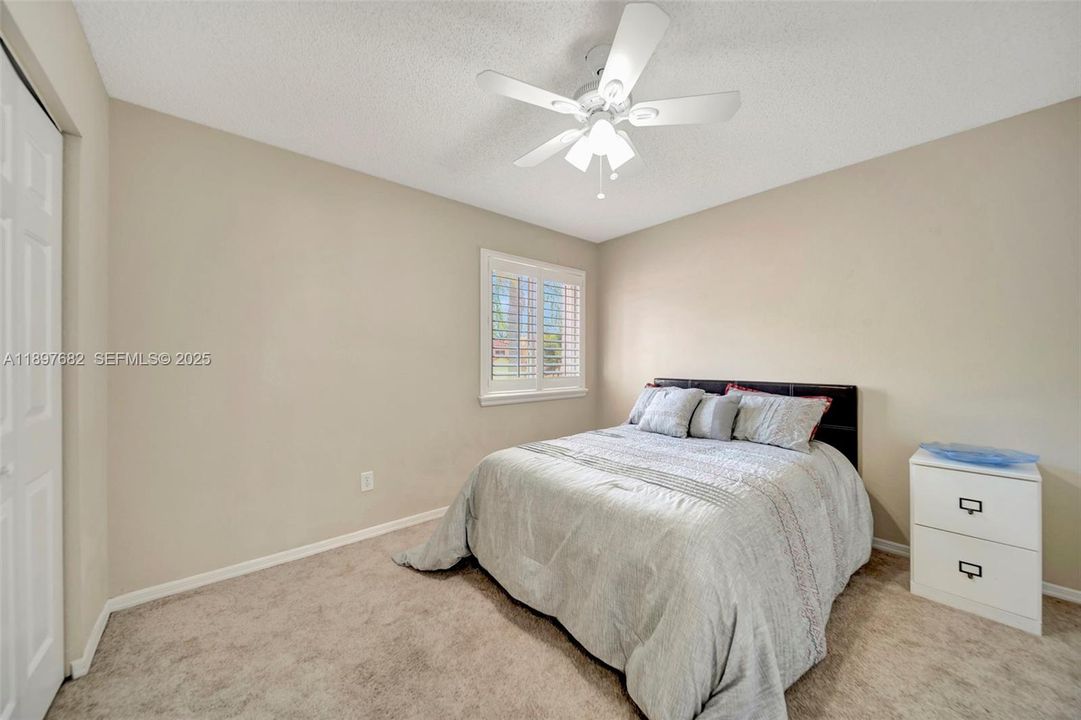 For Sale: $689,000 (4 beds, 2 baths, 2092 Square Feet)