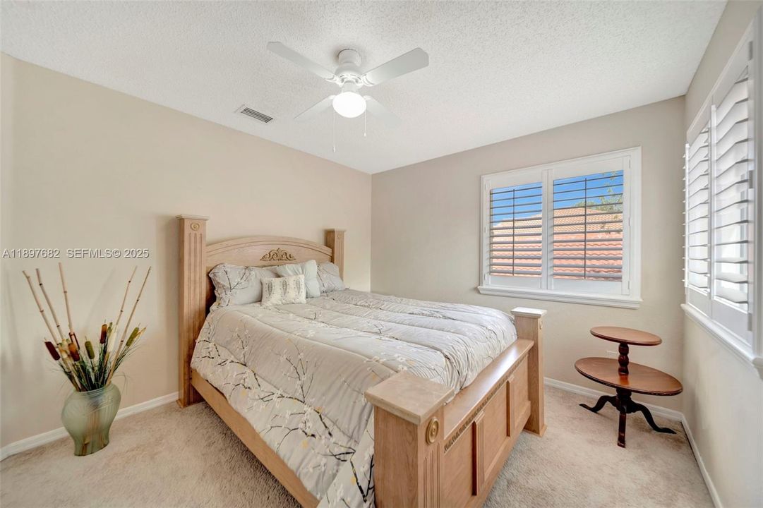 For Sale: $689,000 (4 beds, 2 baths, 2092 Square Feet)