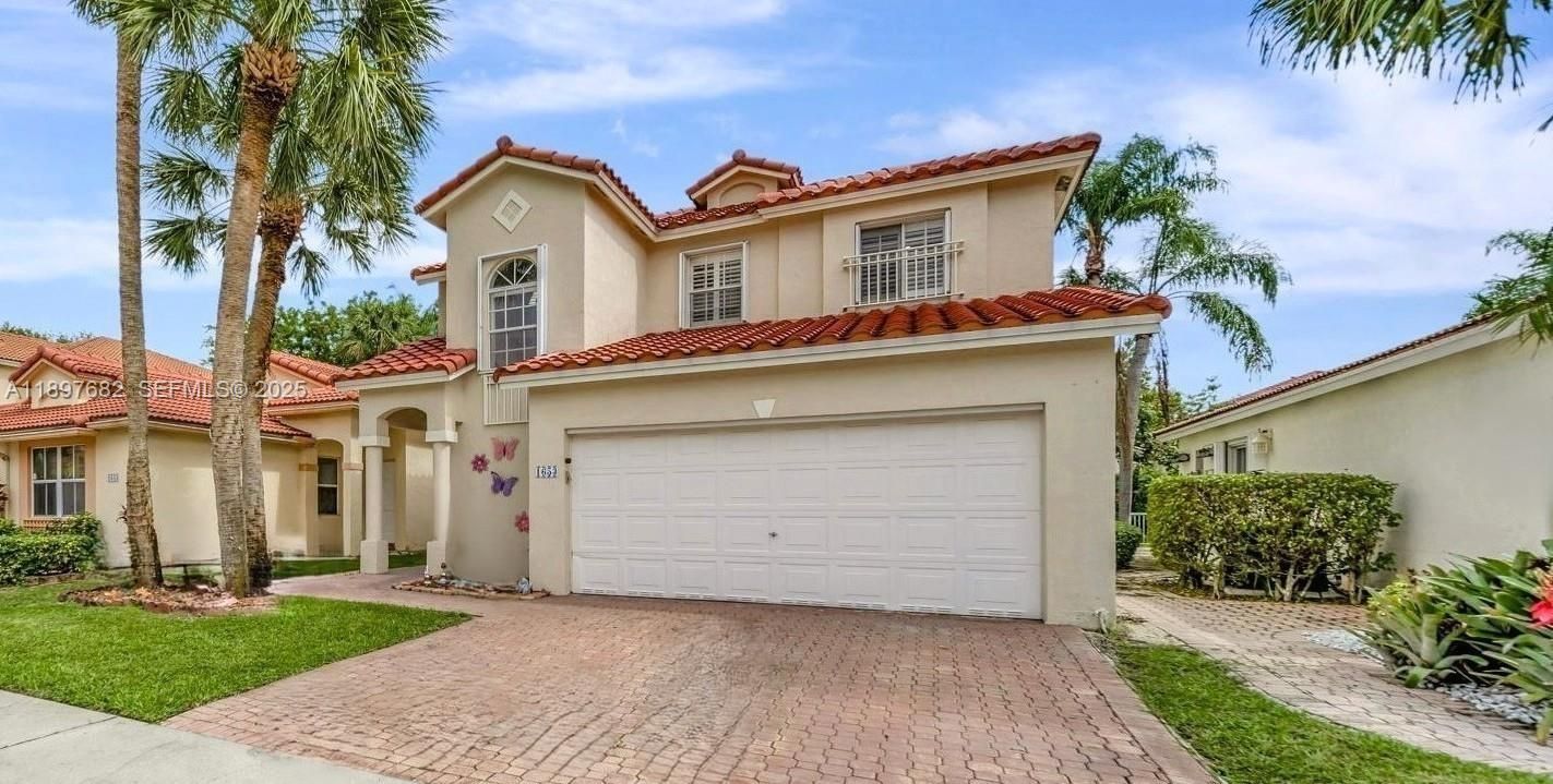 For Sale: $689,000 (4 beds, 2 baths, 2092 Square Feet)