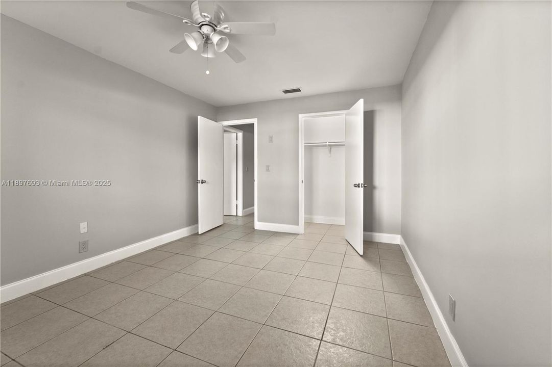 Active With Contract: $2,750 (3 beds, 2 baths, 1320 Square Feet)