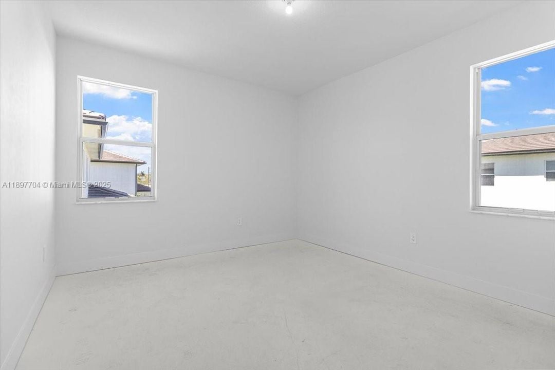 В аренду: $6,900 (5 спален, 4 ванн, 3888 Квадратных фут)