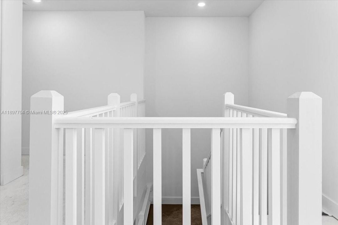 В аренду: $6,900 (5 спален, 4 ванн, 3888 Квадратных фут)