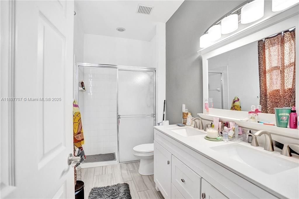 待售: $499,900 (3 贝兹, 2 浴室, 1394 平方英尺)