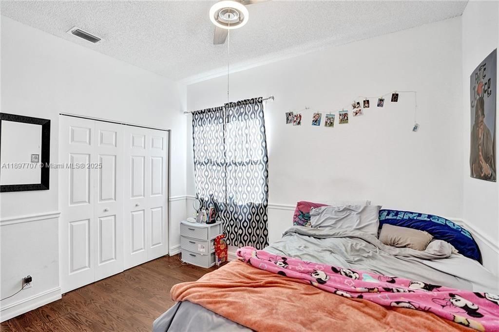 待售: $499,900 (3 贝兹, 2 浴室, 1394 平方英尺)