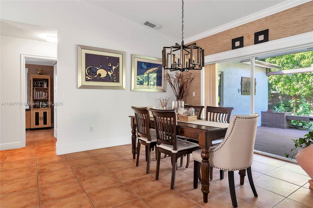 For Sale: $795,000 (3 beds, 2 baths, 1603 Square Feet)