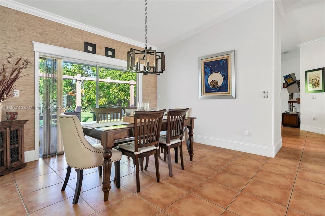 For Sale: $795,000 (3 beds, 2 baths, 1603 Square Feet)