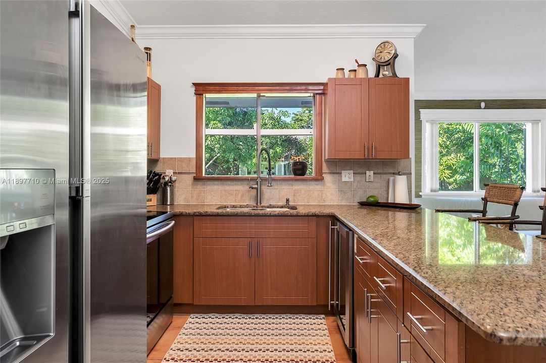 For Sale: $795,000 (3 beds, 2 baths, 1603 Square Feet)