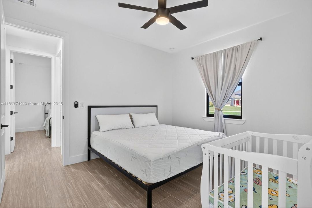 待售: $690,000 (4 贝兹, 3 浴室, 0 平方英尺)