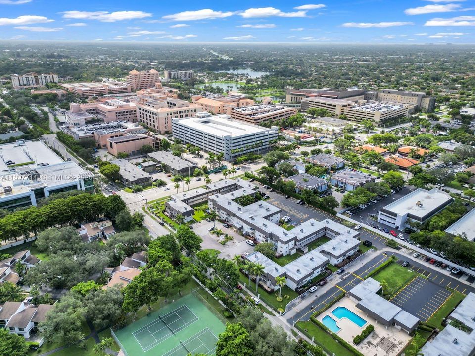 Active With Contract: $333,000 (3 beds, 2 baths, 1054 Square Feet)