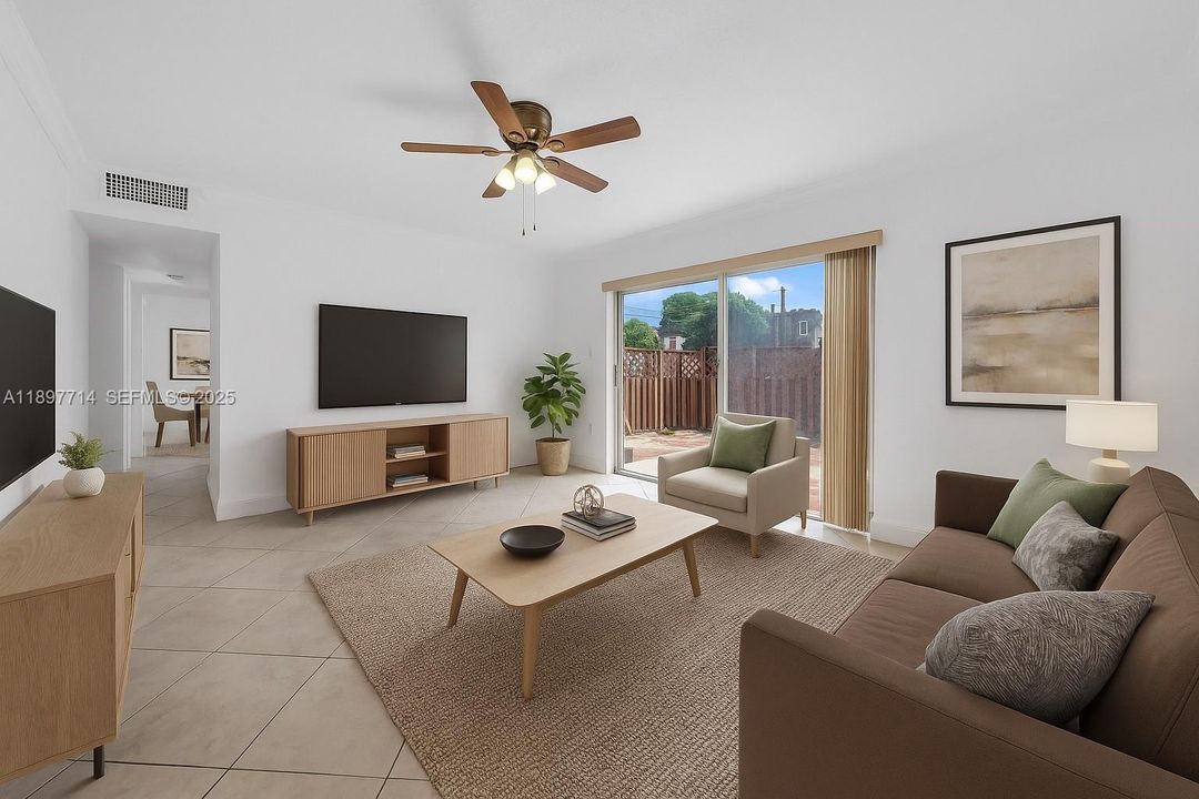 Active With Contract: $333,000 (3 beds, 2 baths, 1054 Square Feet)