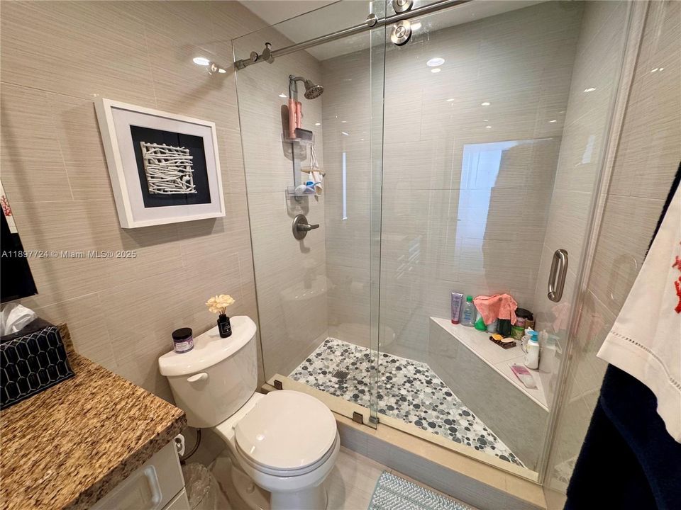 最近租的: $2,200 (0 贝兹, 1 浴室, 518 平方英尺)