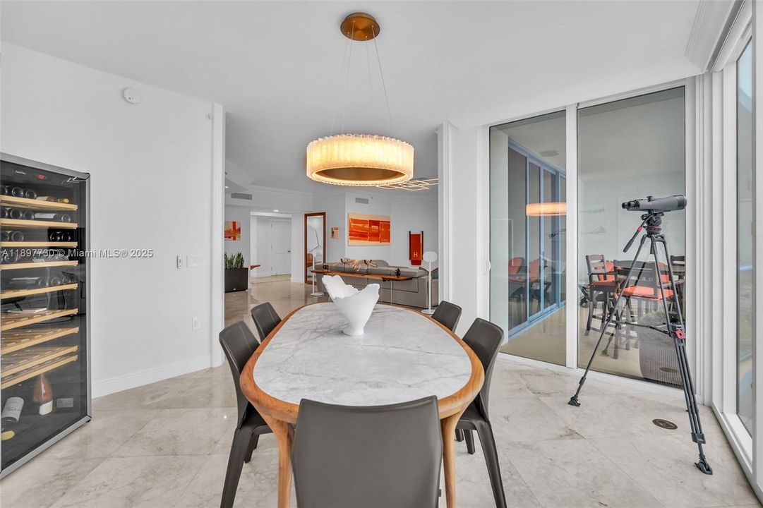 待售: $2,450,000 (3 贝兹, 3 浴室, 3189 平方英尺)