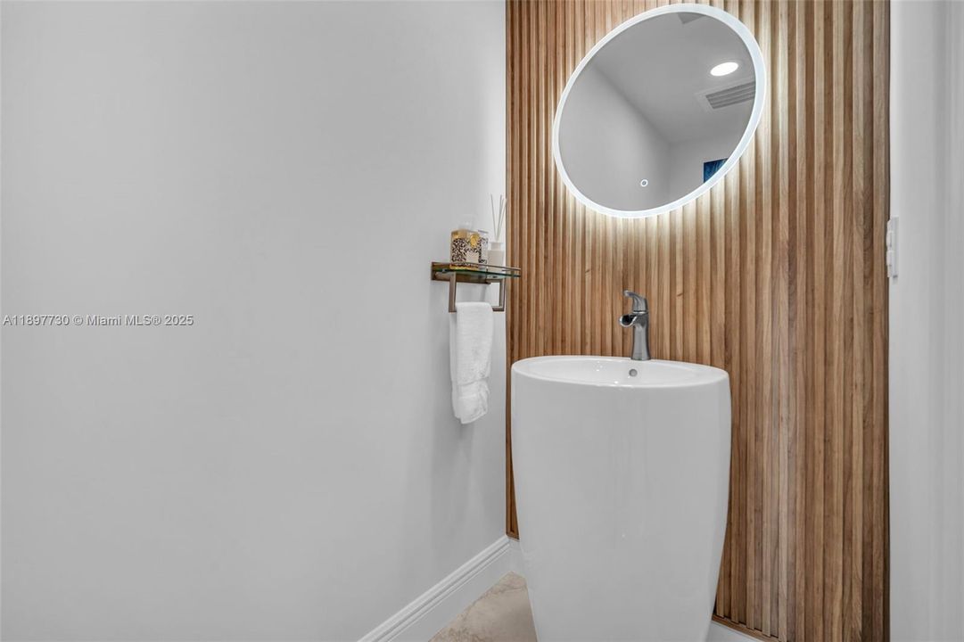 待售: $2,450,000 (3 贝兹, 3 浴室, 3189 平方英尺)