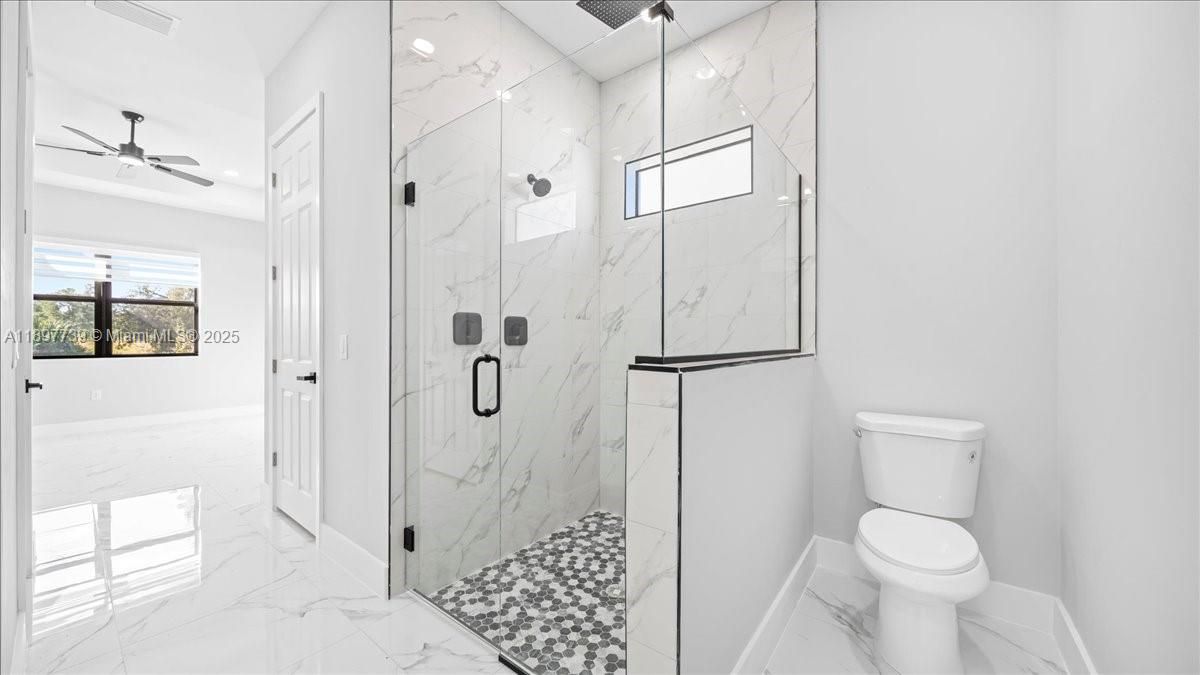 For Sale: $339,500 (4 beds, 2 baths, 1842 Square Feet)