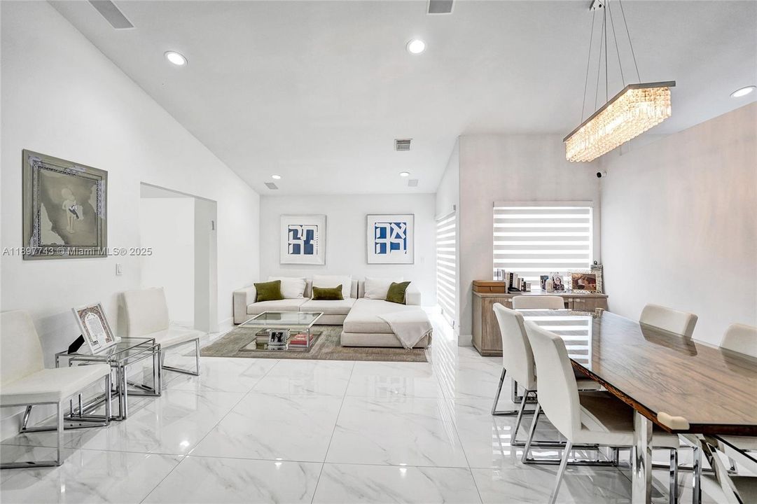 For Sale: $849,000 (4 beds, 2 baths, 1852 Square Feet)